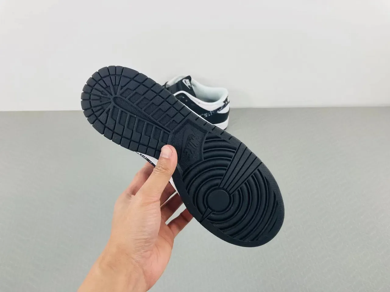 Nike Dunk Low Bandana Print Black White Lifestyle Sneakers 15