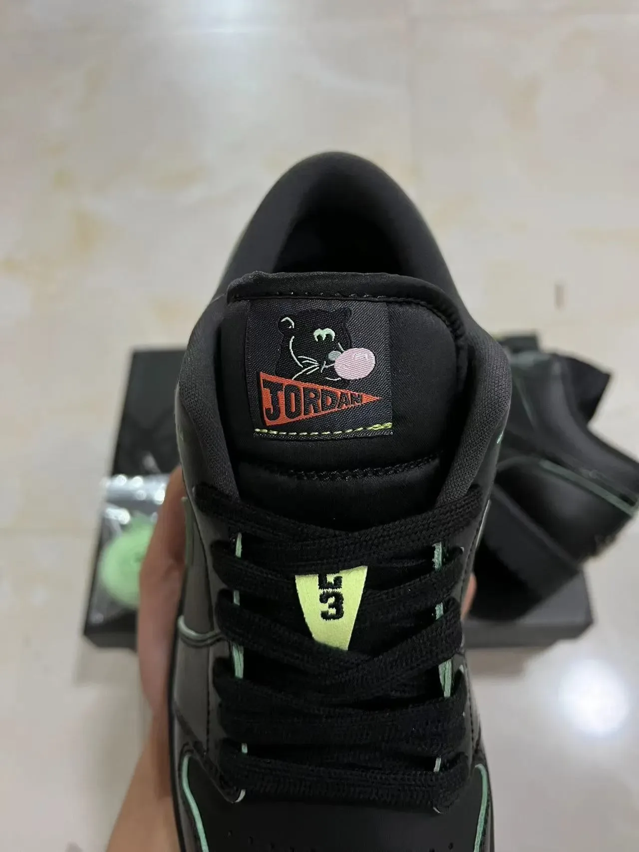 Nike Dunk Low Black Green Leather Upper Glossy Swoosh Overlay Lifestyle Sneakers 4