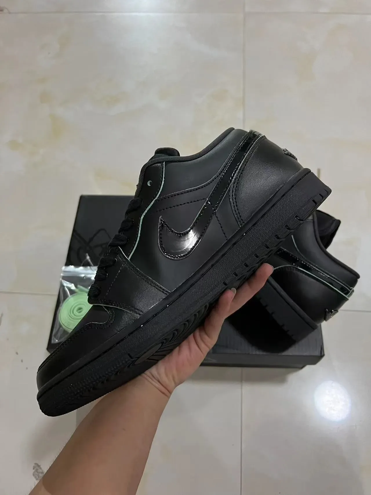 Nike Dunk Low Black Green Leather Upper Glossy Swoosh Overlay Lifestyle Sneakers 5
