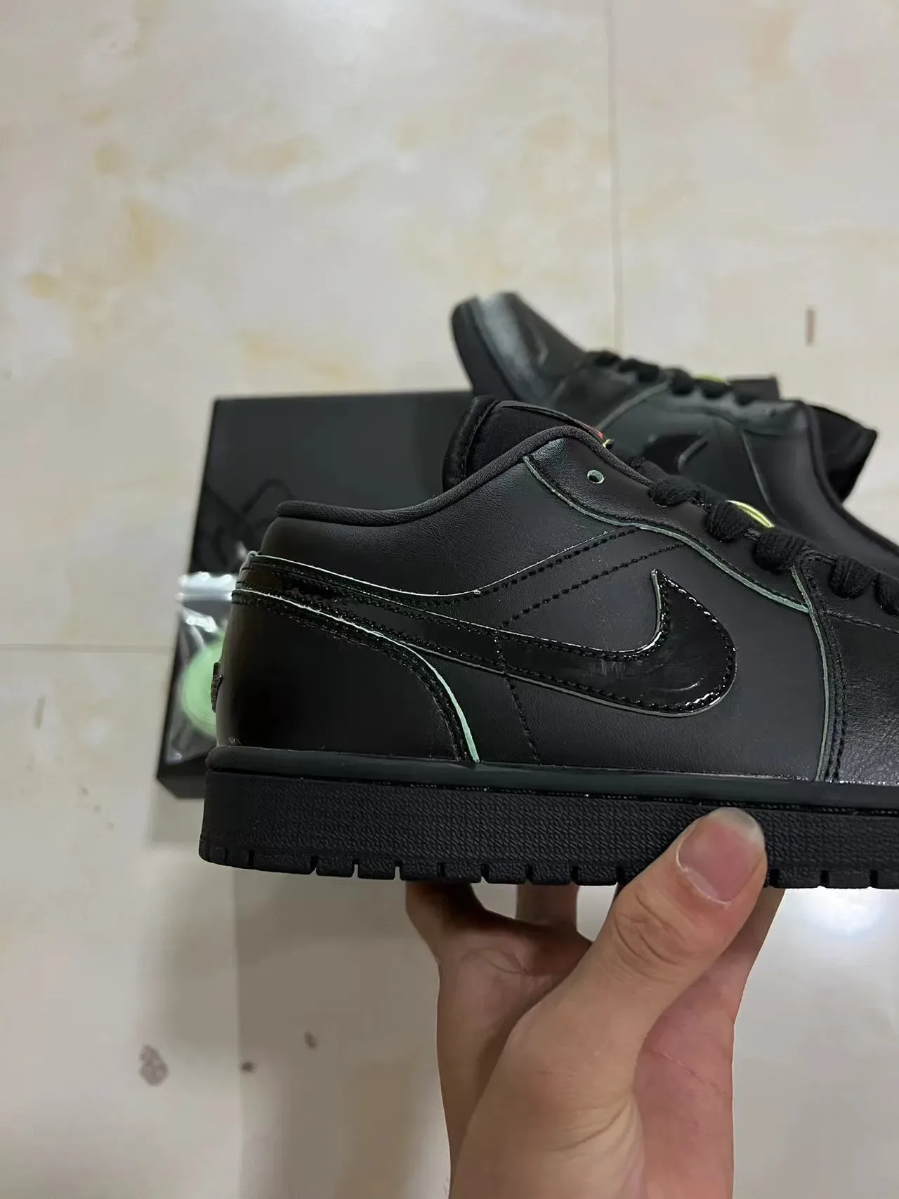 Nike Dunk Low Black Green Leather Upper Glossy Swoosh Overlay Lifestyle Sneakers 7