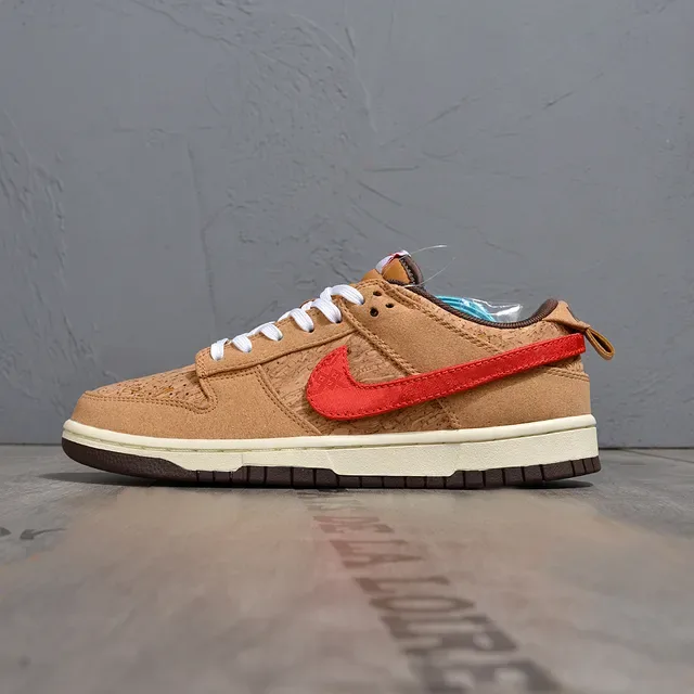 Nike Dunk Low Cork Red Lifestyle Sneakers 8