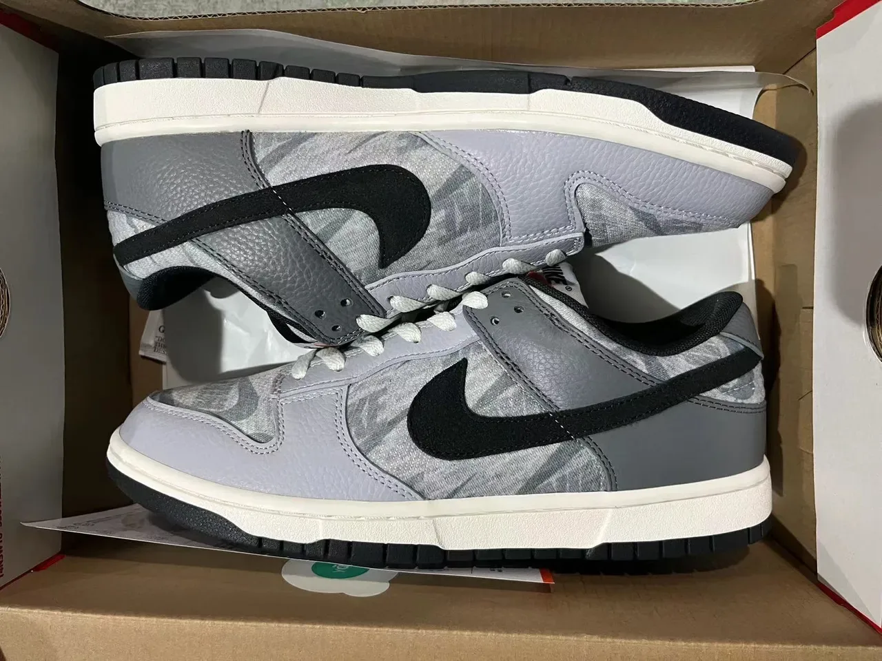 Nike Dunk Low Gris Métallique Camo Lifestyle Sneakers 6