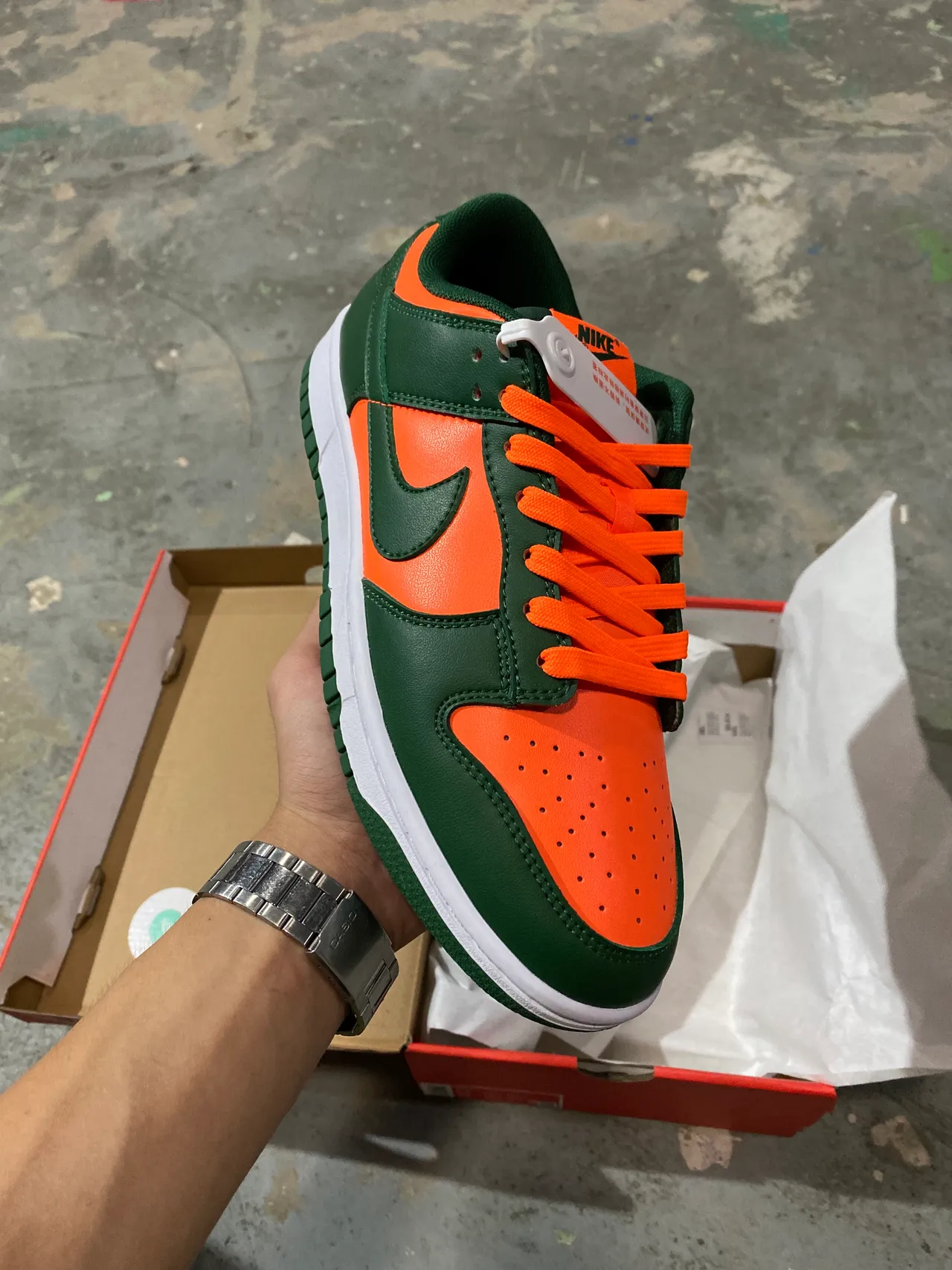 Nike Dunk Low Green Orange Lifestyle Sneakers 2