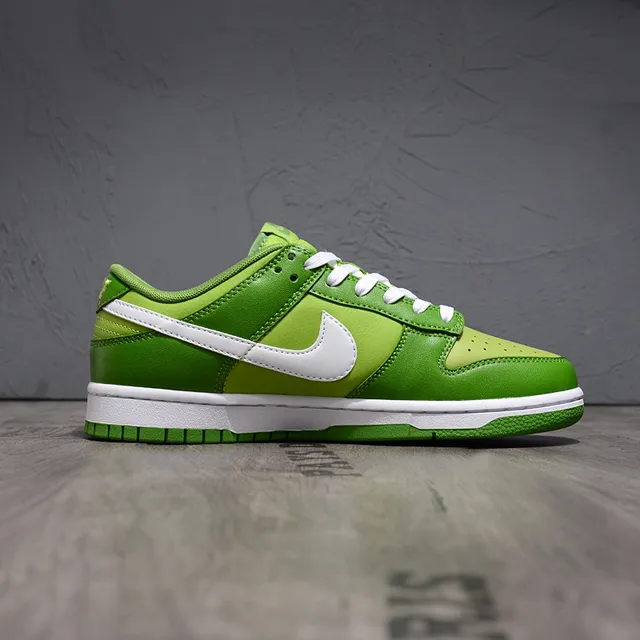 Nike Dunk Low Green White Lifestyle Sneakers 6