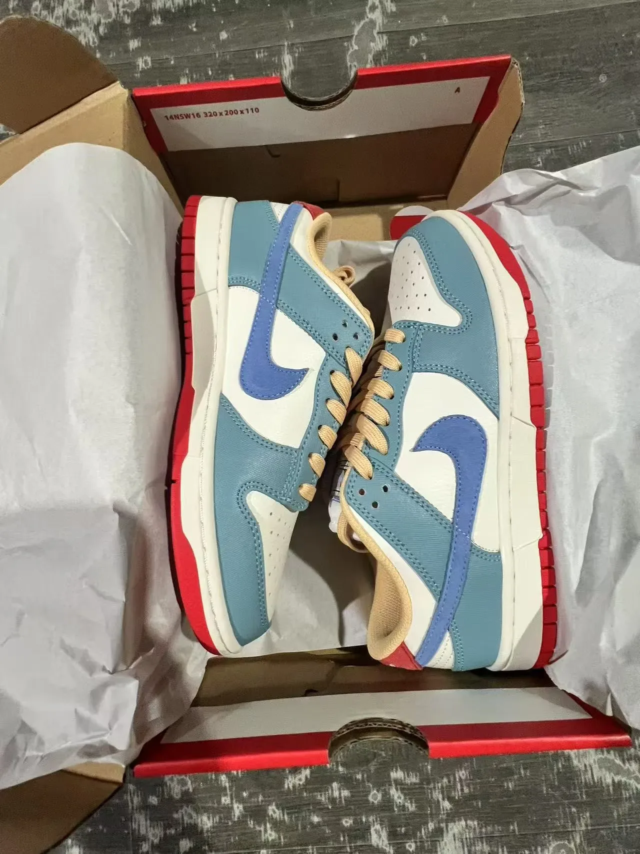 Nike Dunk Low Multicolor Lifestyle Sneakers 9