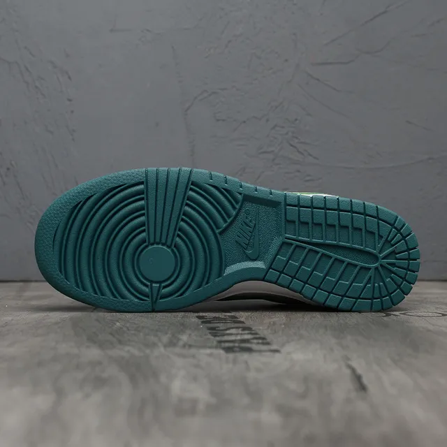 Nike Dunk Low Sea Salt Green White Lifestyle Sneakers 5