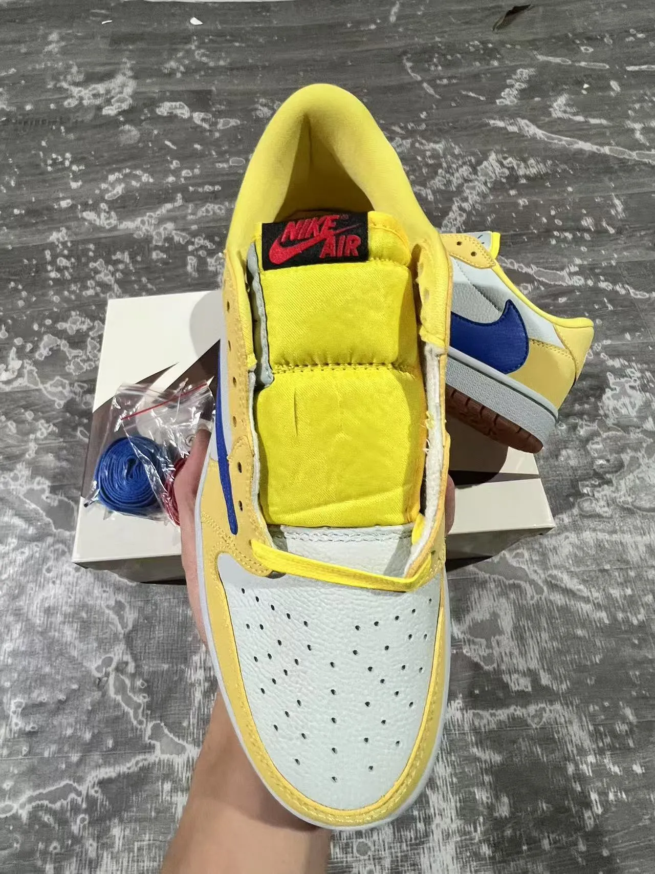 Nike Dunk Low Yellow White Blue Lifestyle Sneakers 3