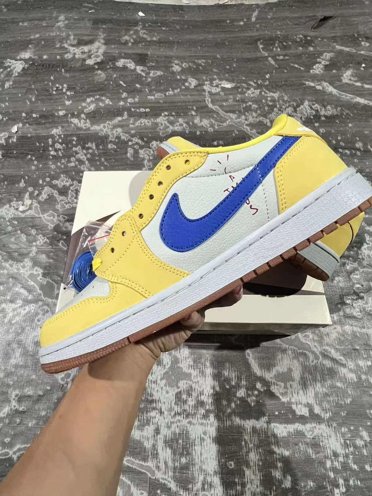 Nike Dunk Low Yellow White Blue Lifestyle Sneakers 5