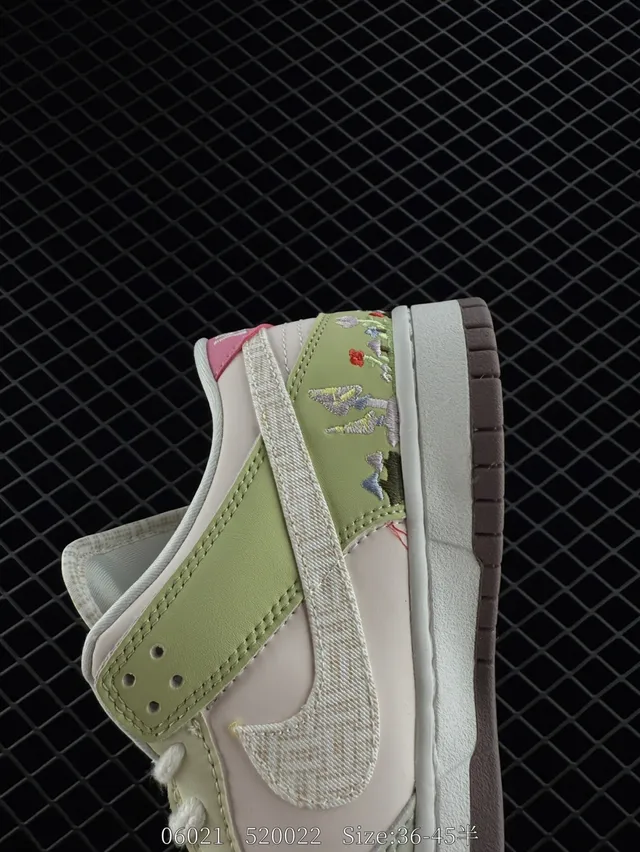 Nike Dunk SB Low Beige Orange Cupsole أعلى من السويد والجلد حذاء تزلج 2