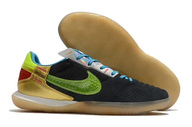 Nike Gato chaussures de football indoor blanches bleues rouges 2