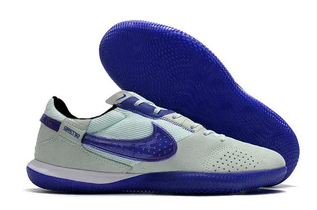 Nike Gato chaussures de football indoor blanches bleues rouges 5
