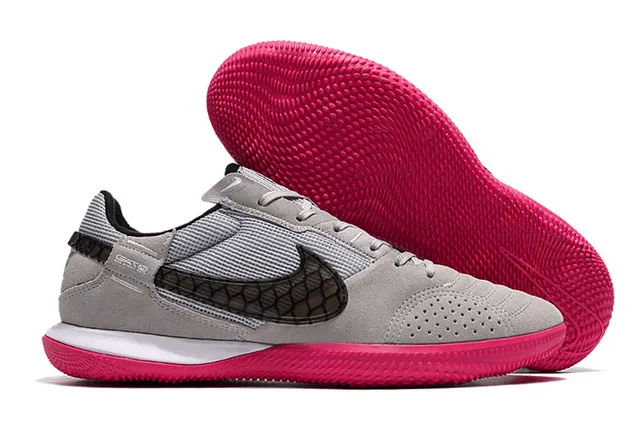 Nike Gato chaussures de football indoor blanches bleues rouges 12
