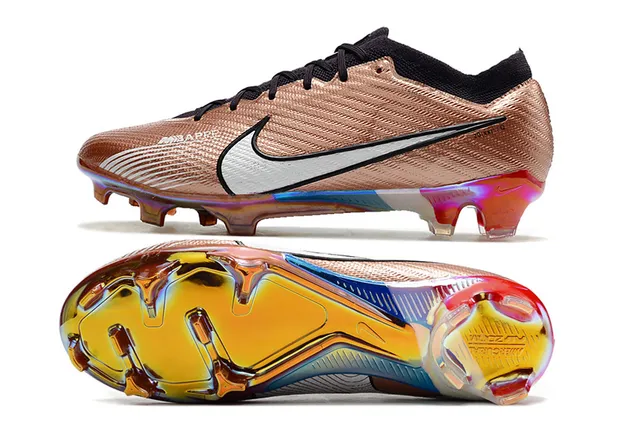 Nike Chaussures de football avec partie supérieure or bleu métallique cuivre plaque de semelle iridiscente terrain ferme 17