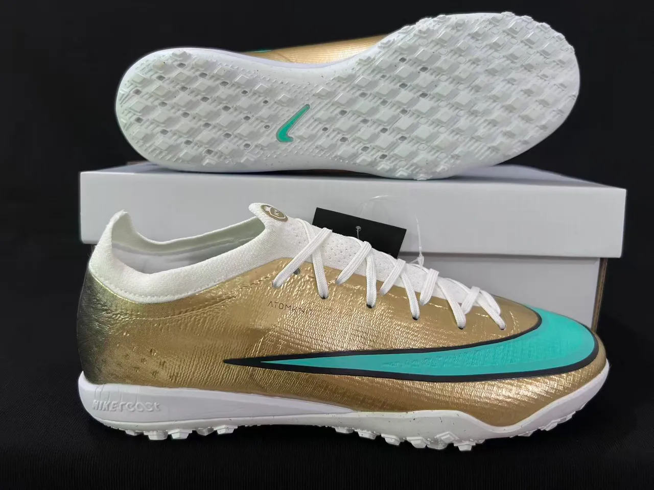 Nike Chaussures de football turf dessus synthétique métallique or bleu talón dégradé 8