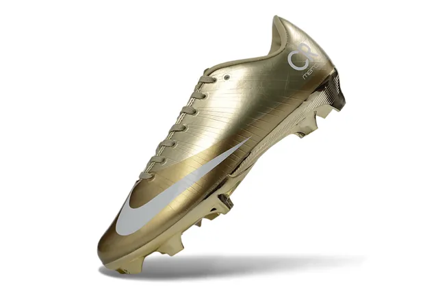 Nike Gold White Metallic Finish Low-Cut Bootie Construction Firm-Ground Soccer Shoes 3