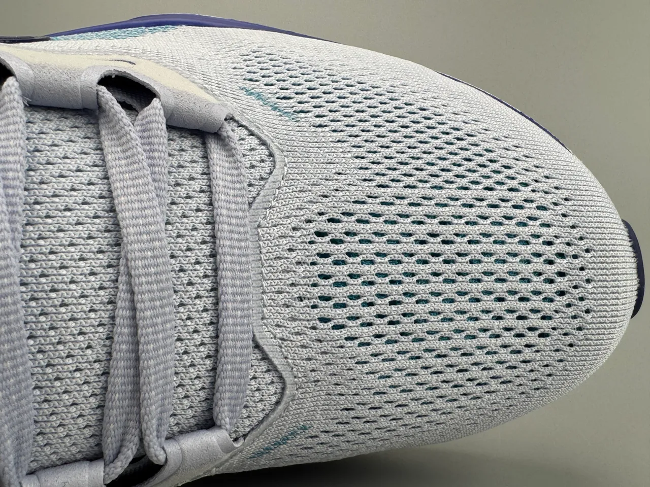 Nike Gray Blue Engineered Mesh Upper Gradient Overlay Running Shoes 2