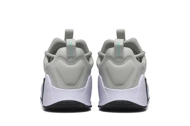 Nike Gris Bleu Knit Upper Midsole Sculpté Blanc Lifestyle Sneakers 4
