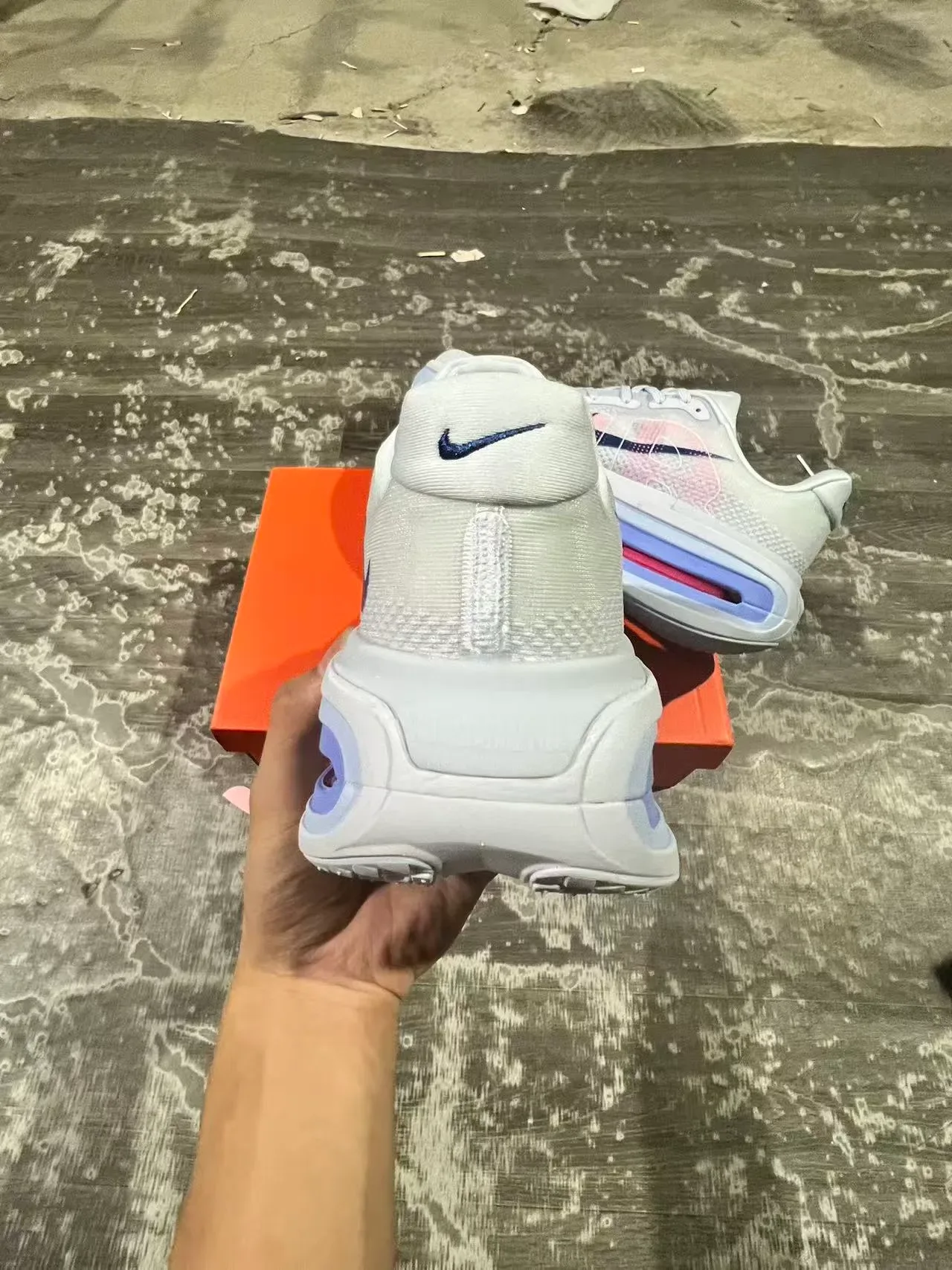 Nike Gray Pink Visible Full-Length Air Zoom Unit Lavender-Blue Midsole Frame Lifestyle Sneakers 8