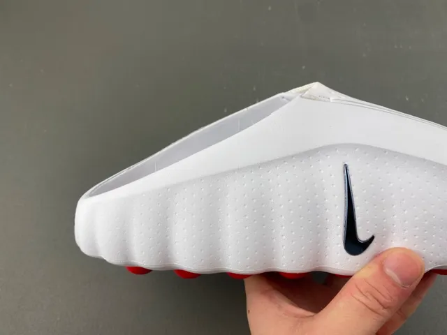 Nike ISPA White Black Molded Wavy Sole Perforated Upper Slippers 3