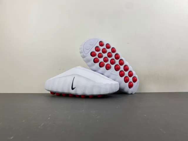 Nike ISPA White Black Molded Wavy Sole Perforated Upper Slippers 9