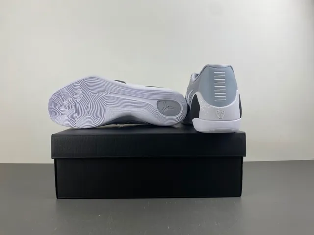 Nike Kobe Gray Black Perforated Engineered Mesh Upper Integrated Lace Loops Basketball Shoes 13
