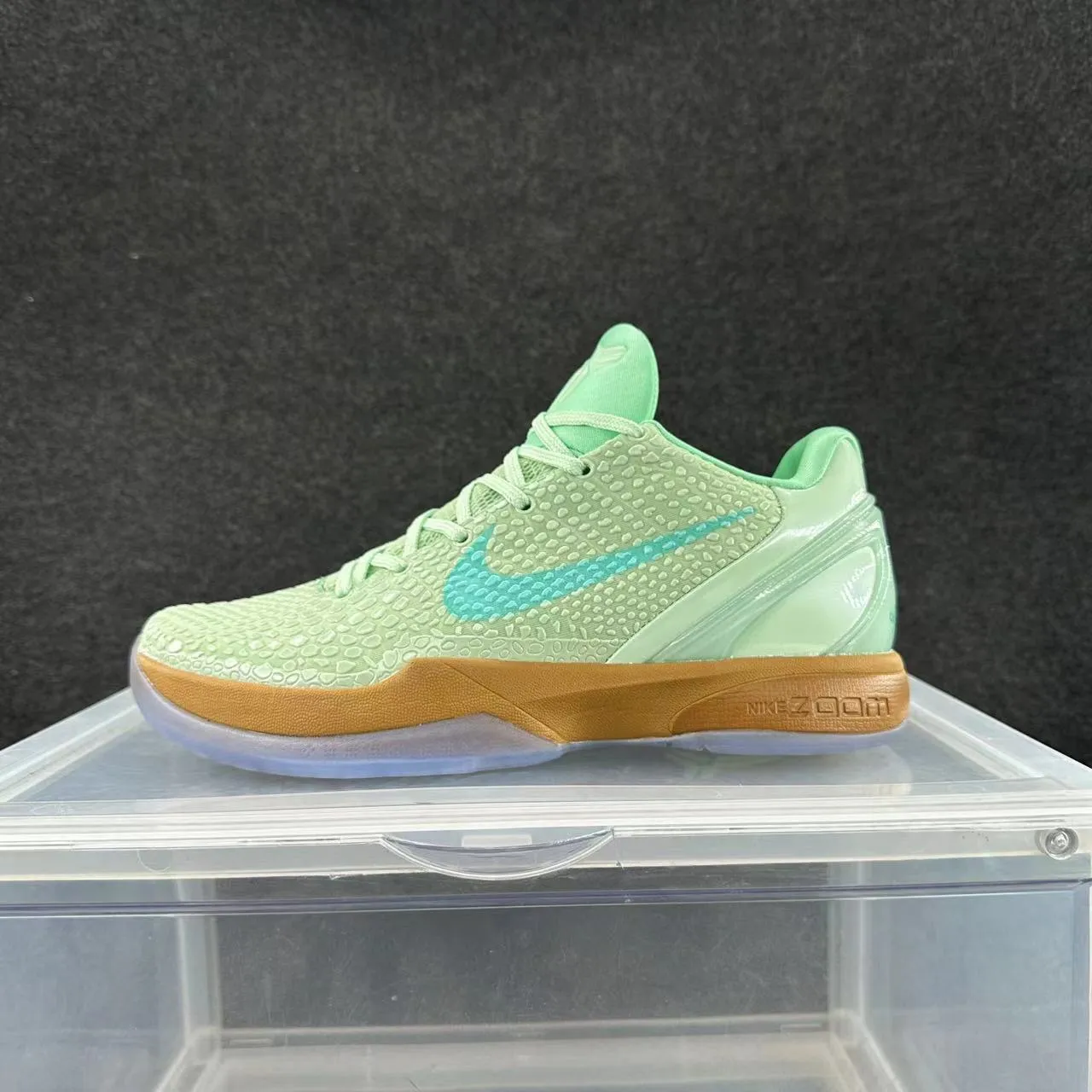 Nike Kobe VI Octopus Light Green Cyan Amber tênis de basquete 2