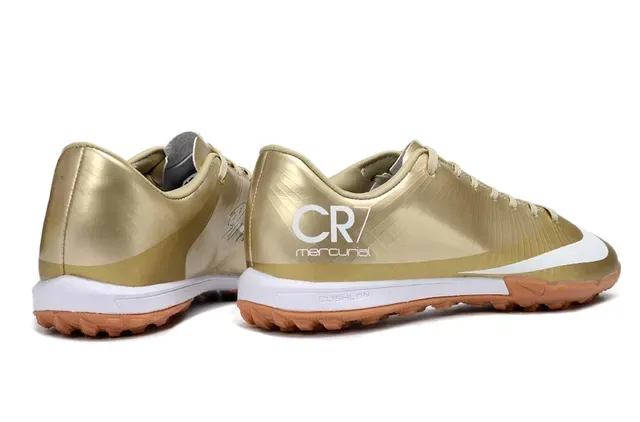 Nike Mercurial CR7 Chaussures de football Turf doré blanc 5