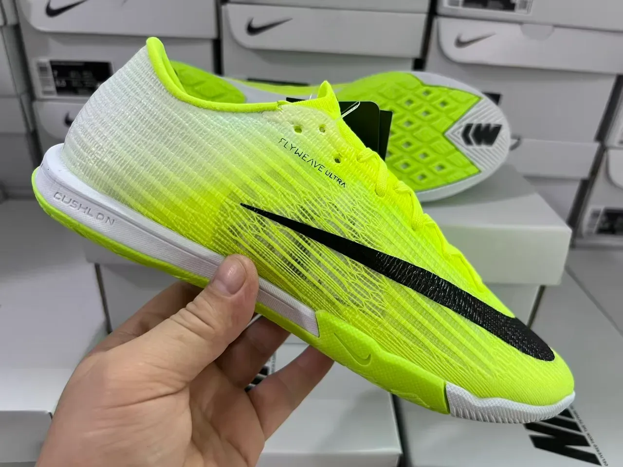 Nike Mercurial Flyweave Ultra Jaune Néon Noir Chaussures de football indoor 6