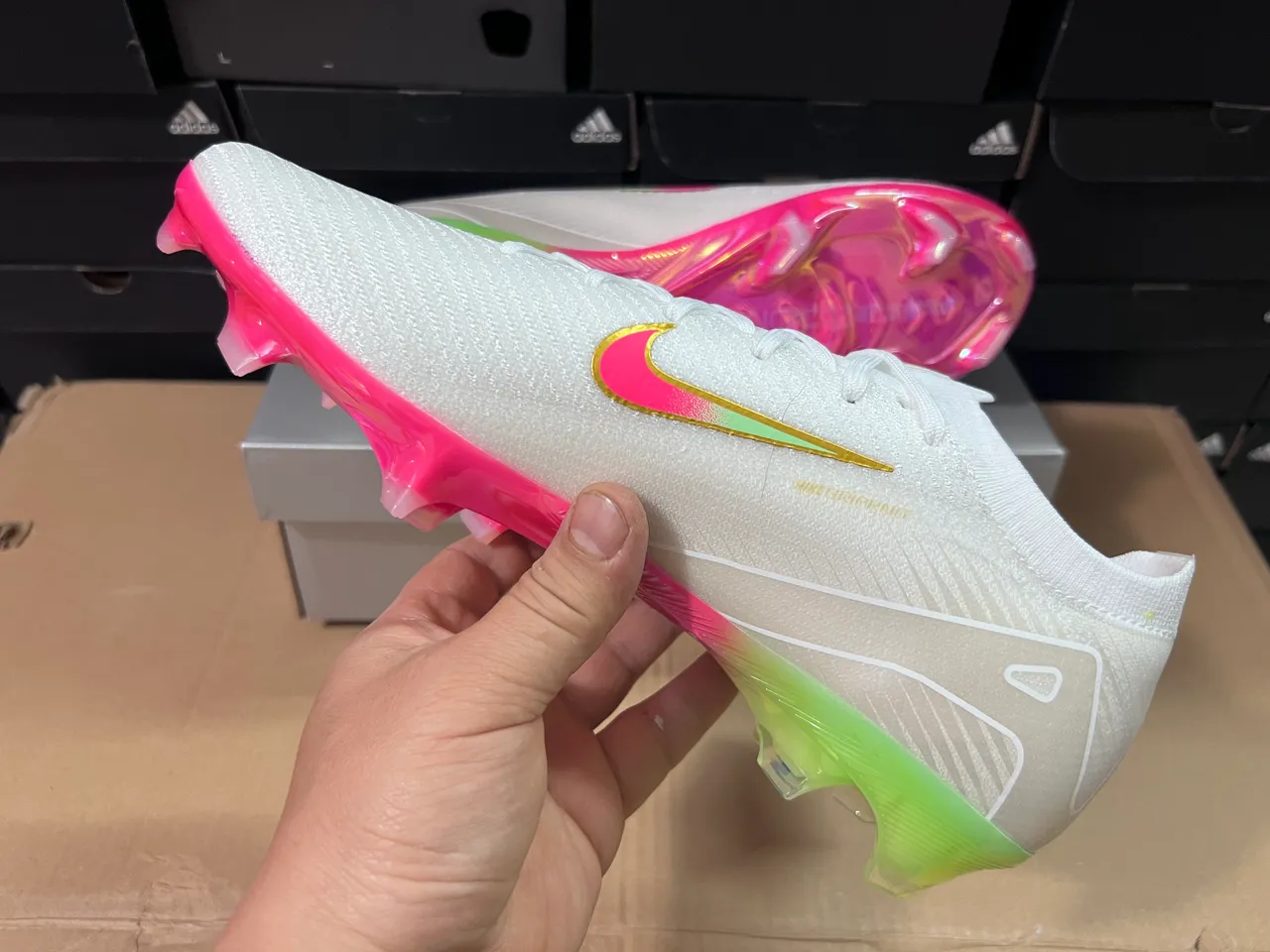 Nike Mercurial Vapor White Pink Knit Sock-Fit Upper Iridescent Gradient Swoosh Firm-Ground Soccer Shoes 7