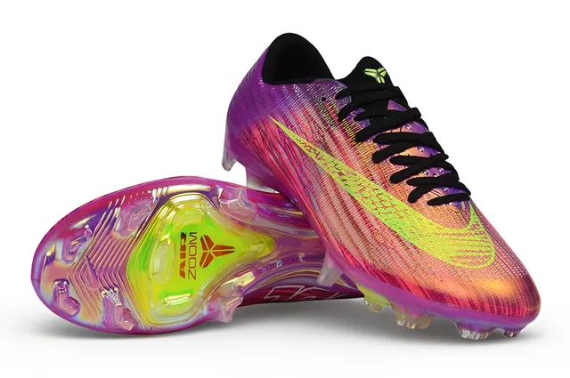 Nike Multicolor Black Iridescent Holographic Upper Low-Cut Bootie Fit Firm-Ground Soccer Shoes 2