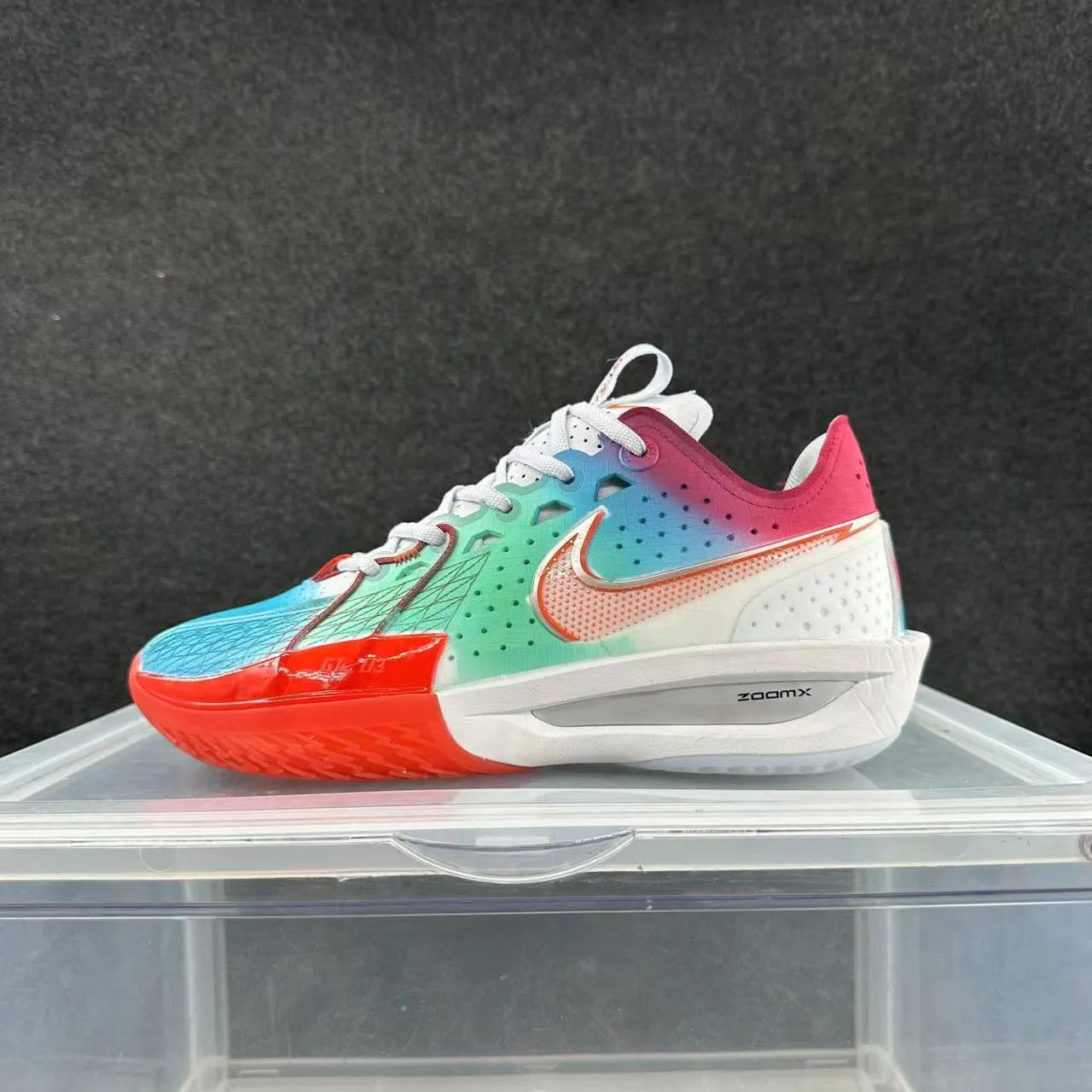 Nike Multicolor Red Gradient Mesh Upper Perforated Ventilation Basketball Shoes 2