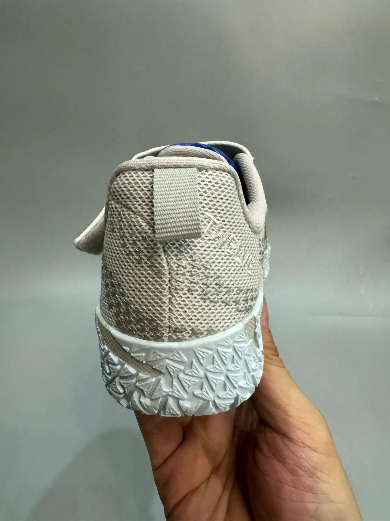 Nike Laranja Azul Tênis de Basquete Low-Top Upper de Tricot 24