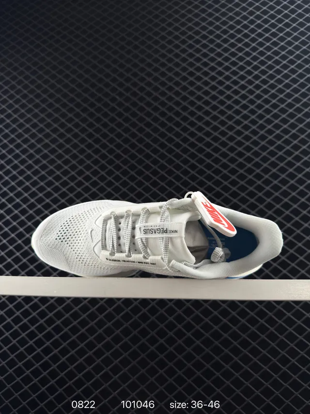 Nike Pegasus Premium White Red Low-Top Engineered Mesh Upper Running Shoes 4