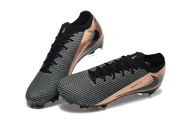 Nike Phantom GT Black Brown Knit Upper Metallic Copper Accents Firm-Ground Soccer Shoes 2