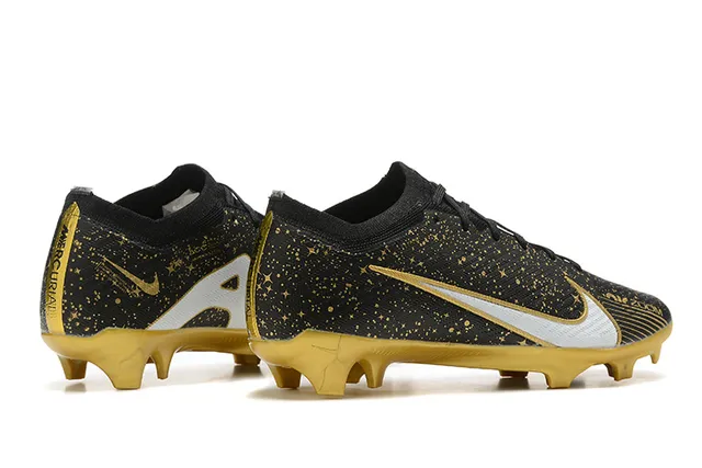 Nike Phantom GT Black Gold White Swoosh Overlay Molded Outsole Firm-Ground Soccer Shoes 5