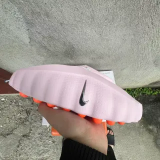 Nike Zapatillas Lifestyle con Podded Midsole en rosa y naranja