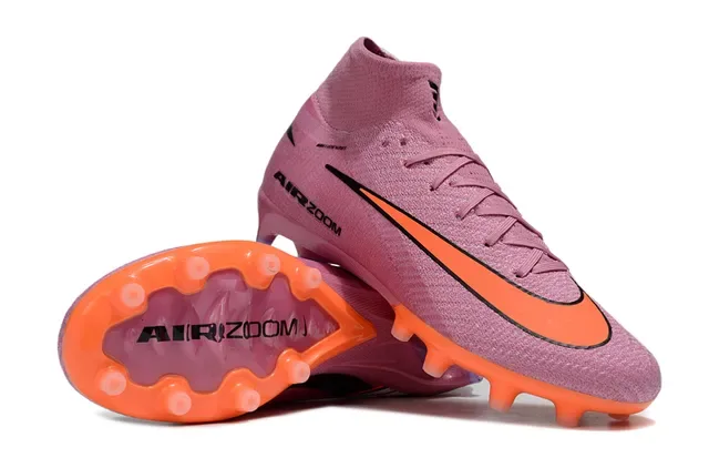 Nike Chaussures de Football Hautes à Encolure Chaussette, Upper Tricoté en Rose et Orange, Swoosh et Outsole pour Terrain Ferme 3