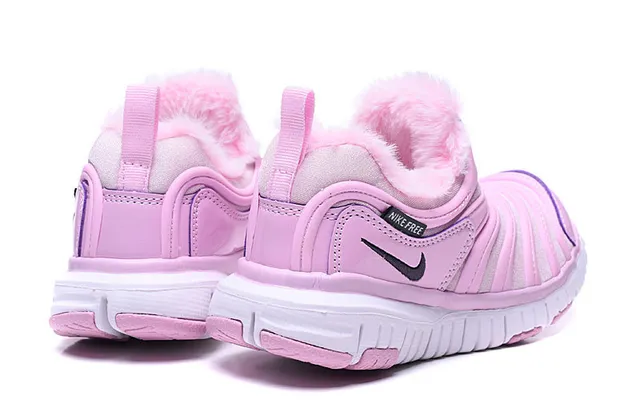 Nike Rose Blanc Slip-On Ribbed Synthetic Upper Bottes de Neige 10
