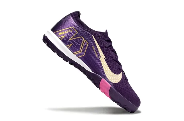 Nike Chaussures de Football Turf Violet Rose avec Tige Tricot, Silhouette Basse 4
