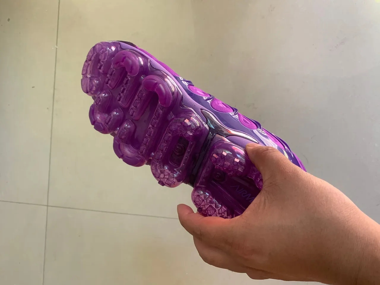 Nike Purple Transparent Wave-Shaped Cage Overlay Translucent Segmented Air Sole Lifestyle Sneakers 2
