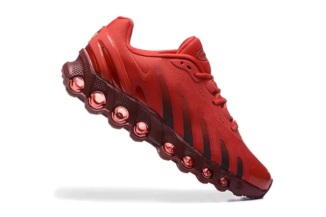 Nike Red Black Mesh Upper Striped Cage Sneakers 2