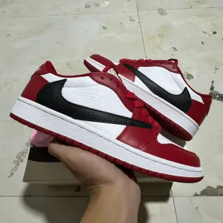 Nike Red White Low-Top Leather-Paneled Lifestyle Sneakers