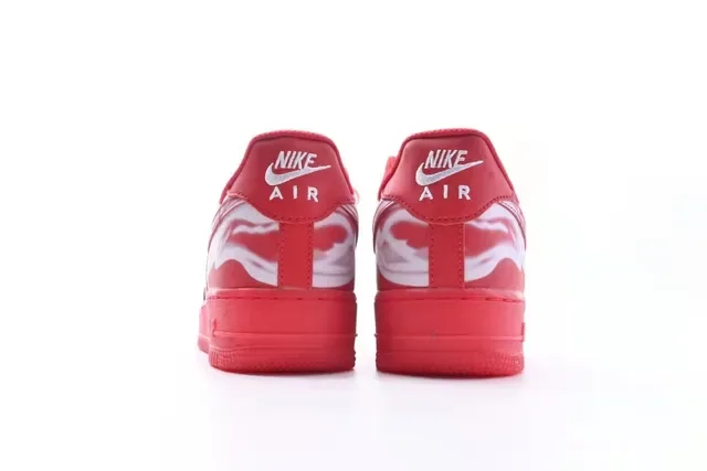 Nike Red White Low-Top Perforated Toe Lifestyle Sneakers 5