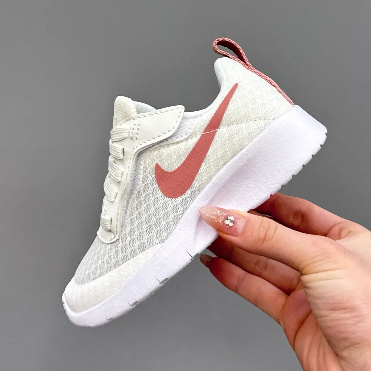 Nike Revolution White Pink Mesh Upper Hook-and-Loop Strap Lifestyle Sneakers 15
