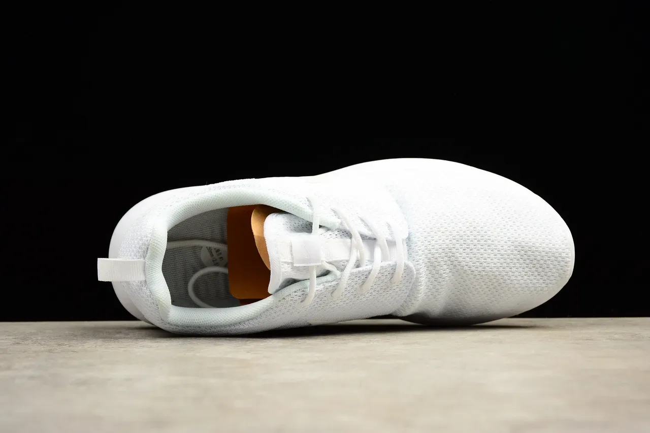Nike Roshe One White Lifestyle Sneakers 6