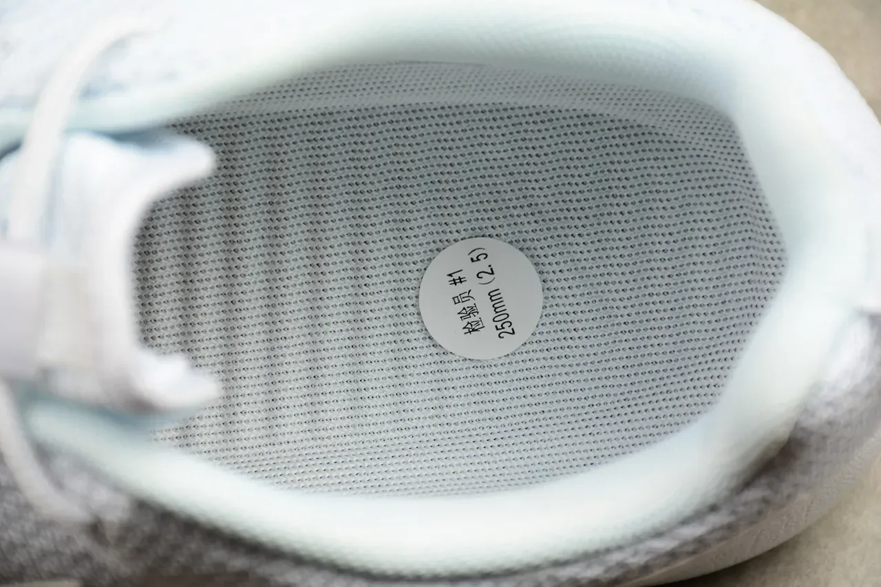 Nike Roshe One White Lifestyle Sneakers 11