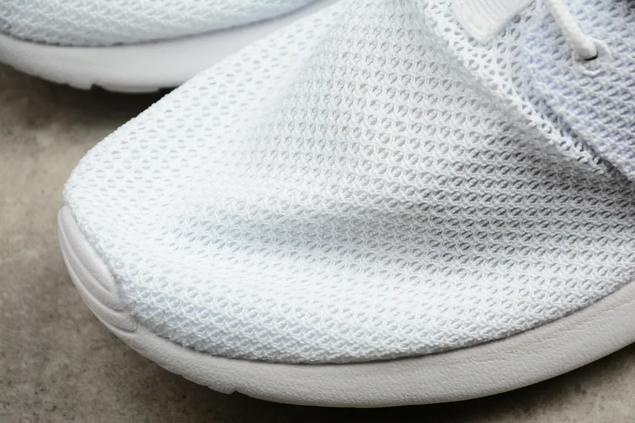 Nike Roshe One White Lifestyle Sneakers 14