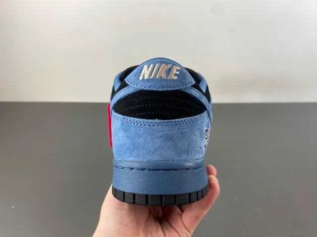 Nike SB Dunk Low '94' chaussures de skateboard en daim bleu noir 4