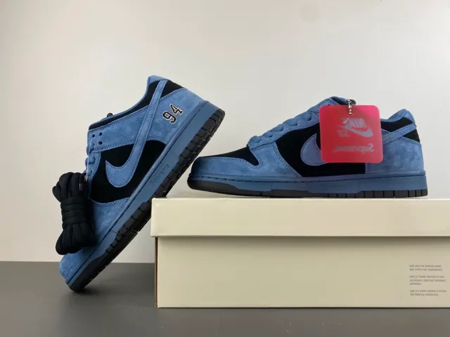 Nike SB Dunk Low '94' chaussures de skateboard en daim bleu noir 14