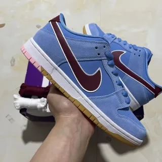 Nike SB Dunk Low 浅蓝色 栗色 橡皮 滑板鞋